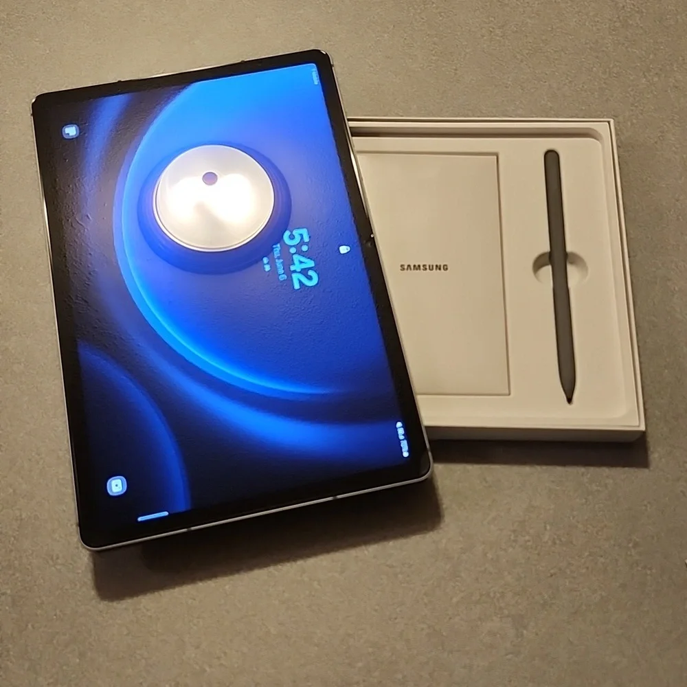 Samsung tab S9 FE 128gb storage